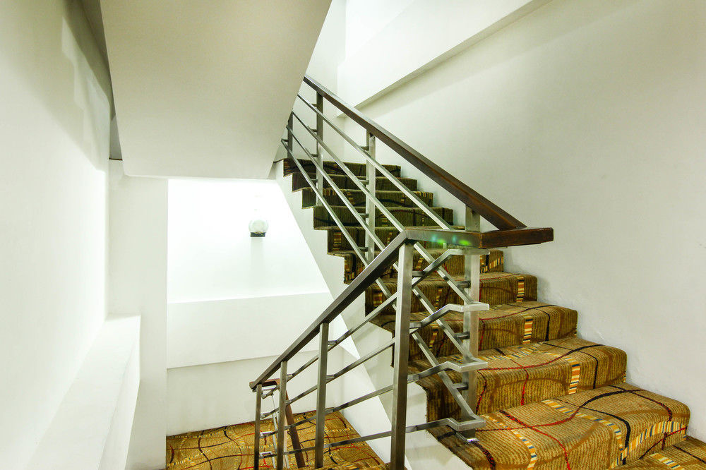 Zen Premium Menteng Syariah Джакарта Экстерьер фото